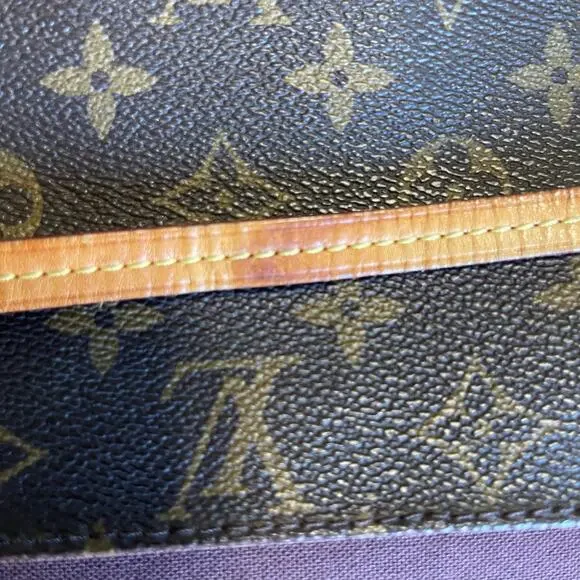 💎✨LUXURY✨💎 Authentic Louis Vuitton Crossbody Bag - Picture 10 of 13